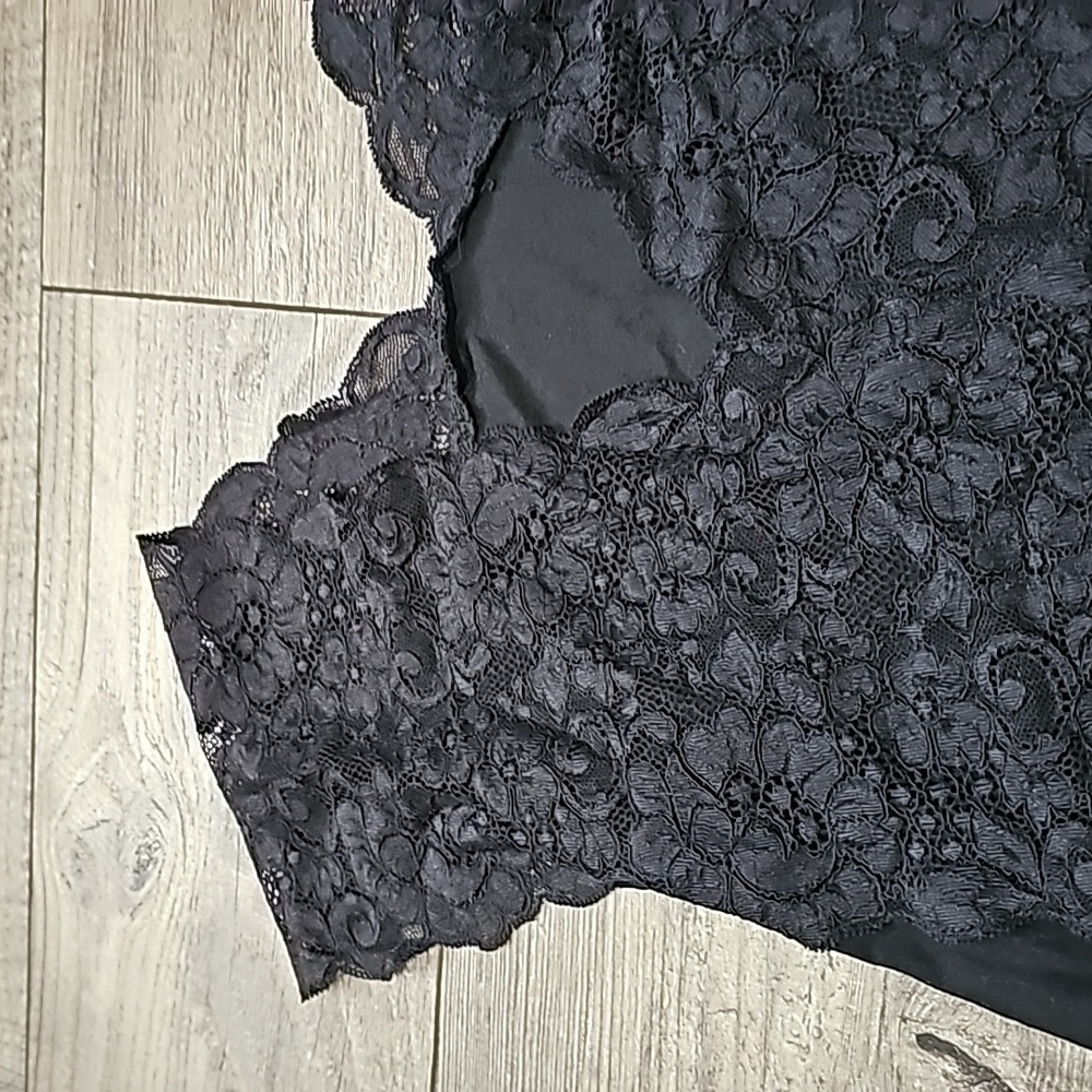 We are HAH/Anthropologie Lady Like Bodysuit Noir Size XS - Picture 4 of 15